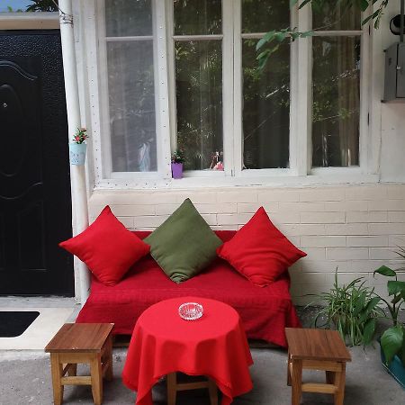 Madona'S Apartment Tbilisi Exterior foto